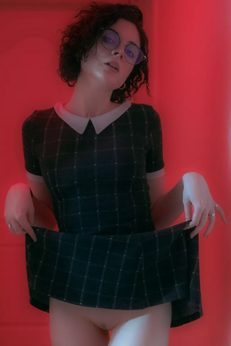 Best dress to meet guests