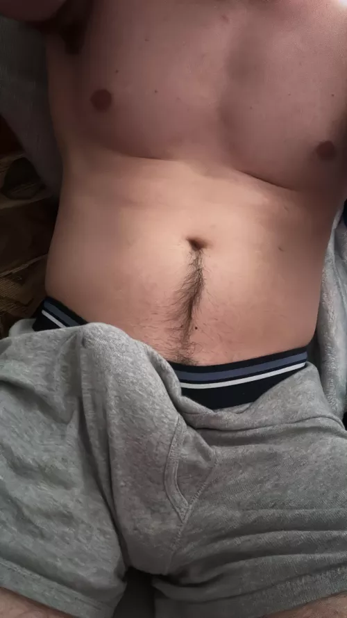 Better than grey sweatpants, don’t ya think?