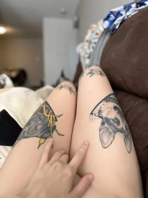 Can't help but finger myself when I'm bored.