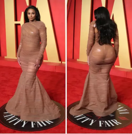 Ciara looking THICC🍑