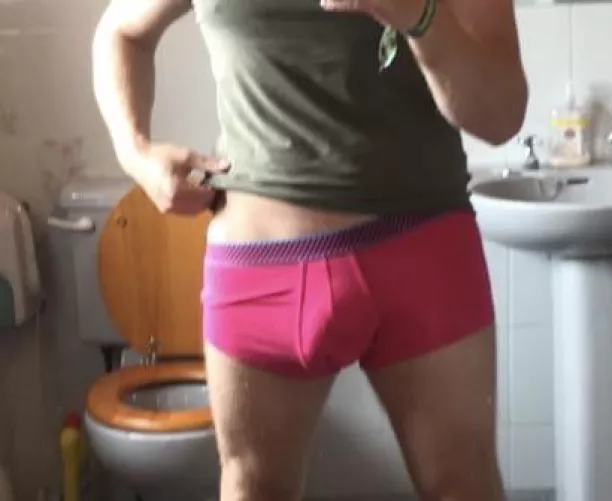 Damn let me see those dicks