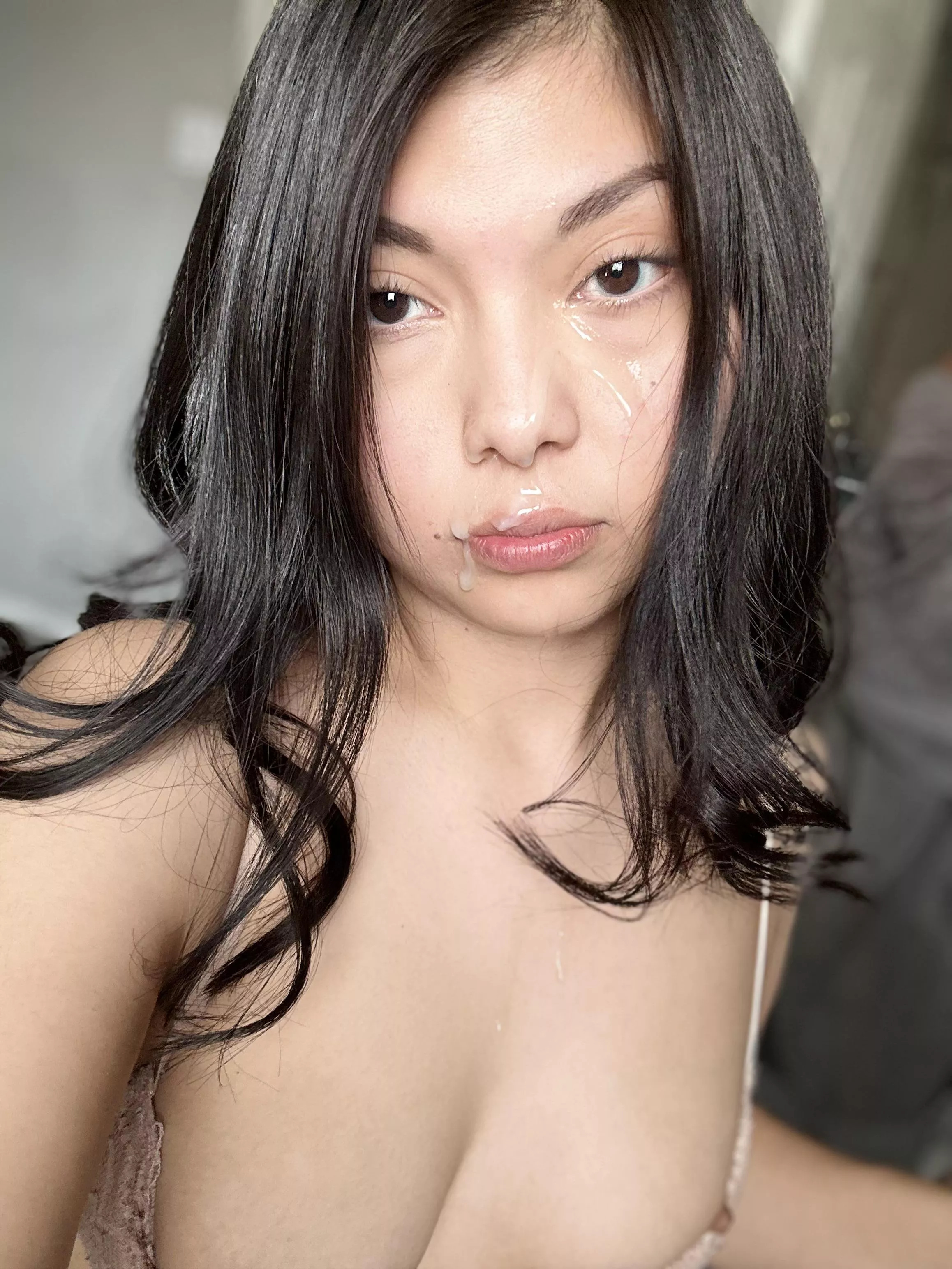 Do I look cute for you daddy?😘