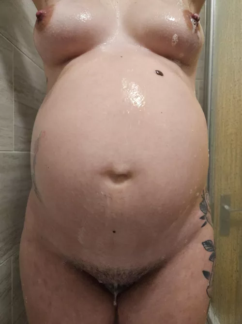 Do you like my little bush? I grew it myself 