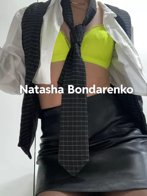 Down blouse, yellow style