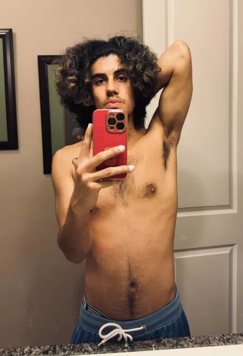 First 20 comments get free a free nude ❤️