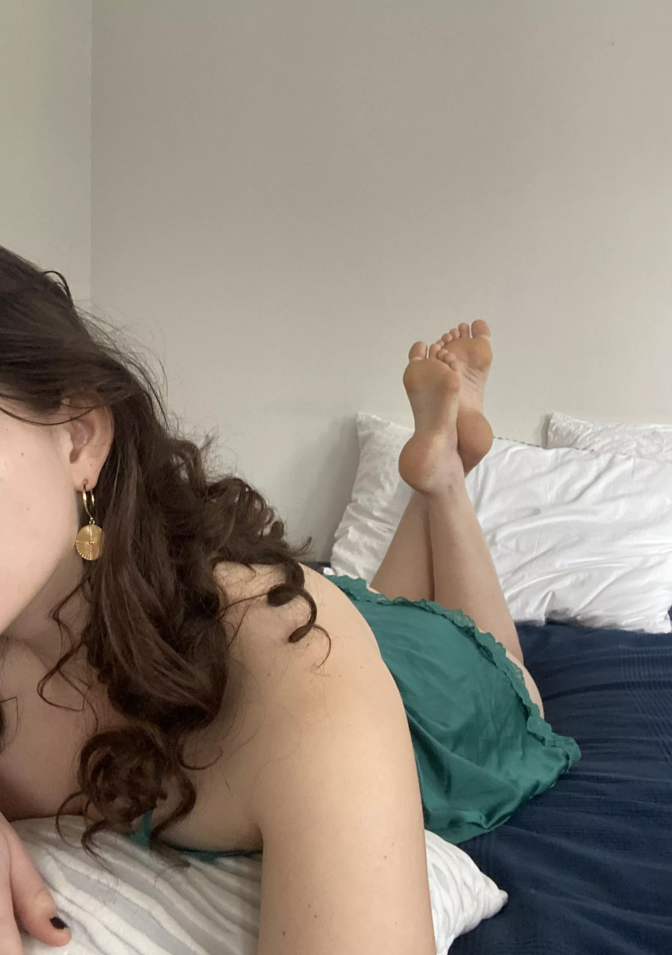 Good girls don’t keep their soles to themselves [oc]🫶