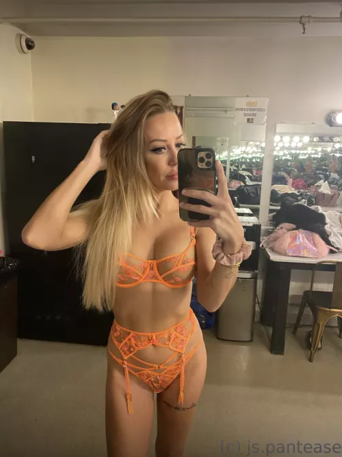 Good morning from Germany🥰 Which color of underwear is the sexiest?