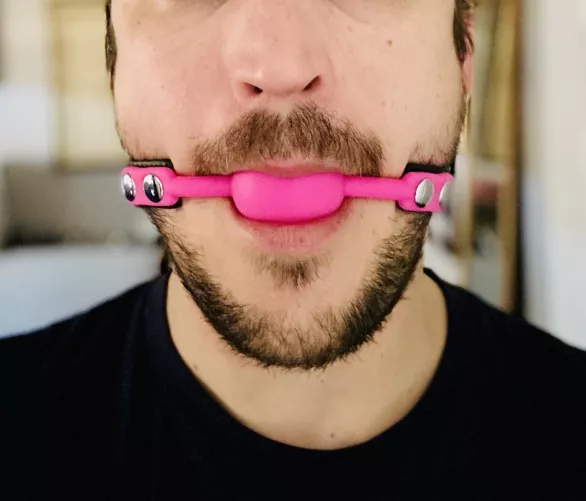 How do y’all feel about gags?