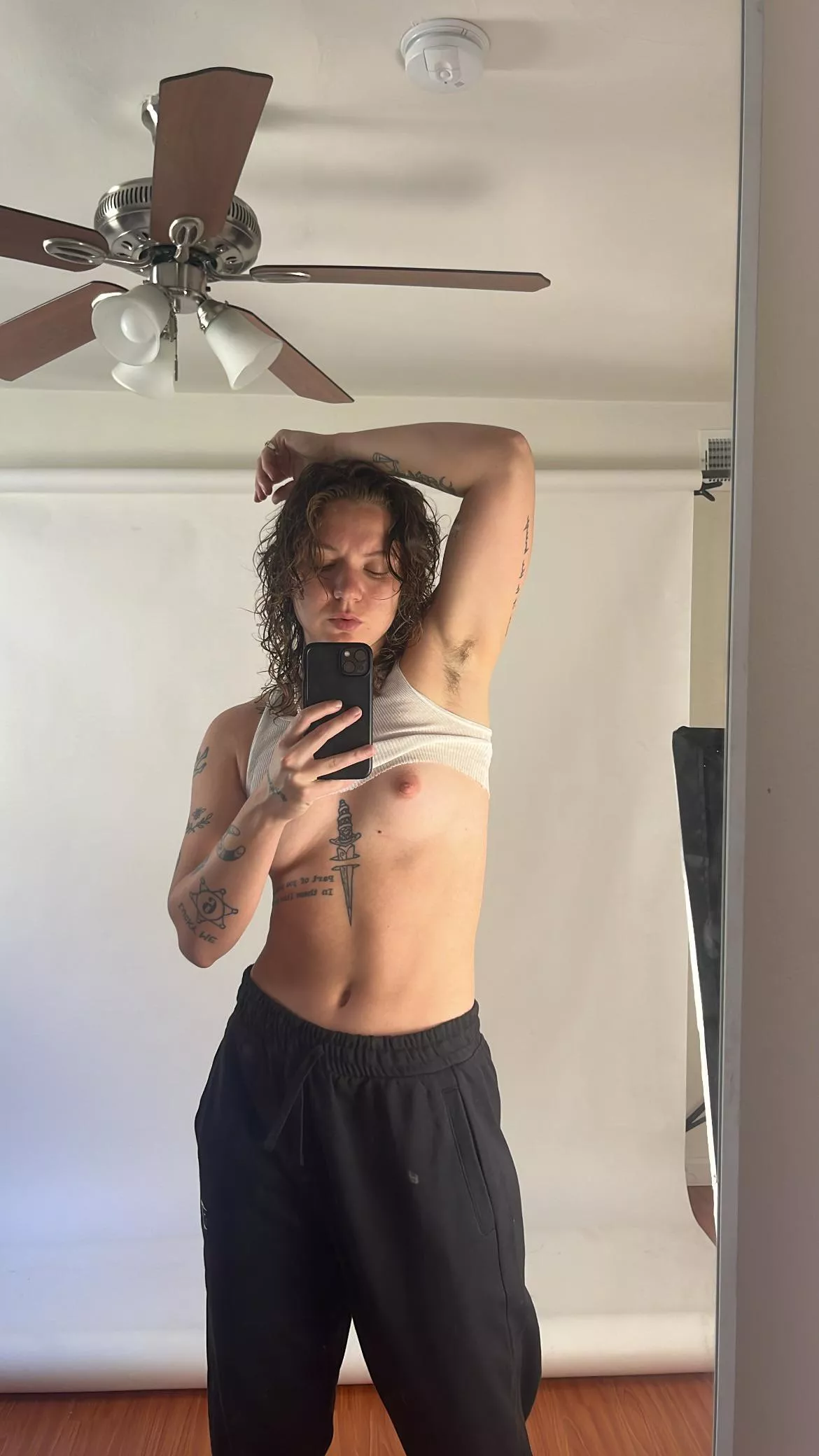 how’s it hangin in here 