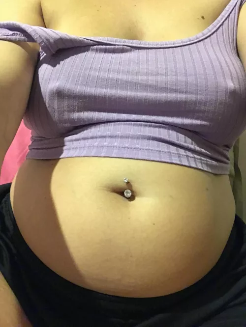 I can eat a whole pizza ! And eat you too! 😜