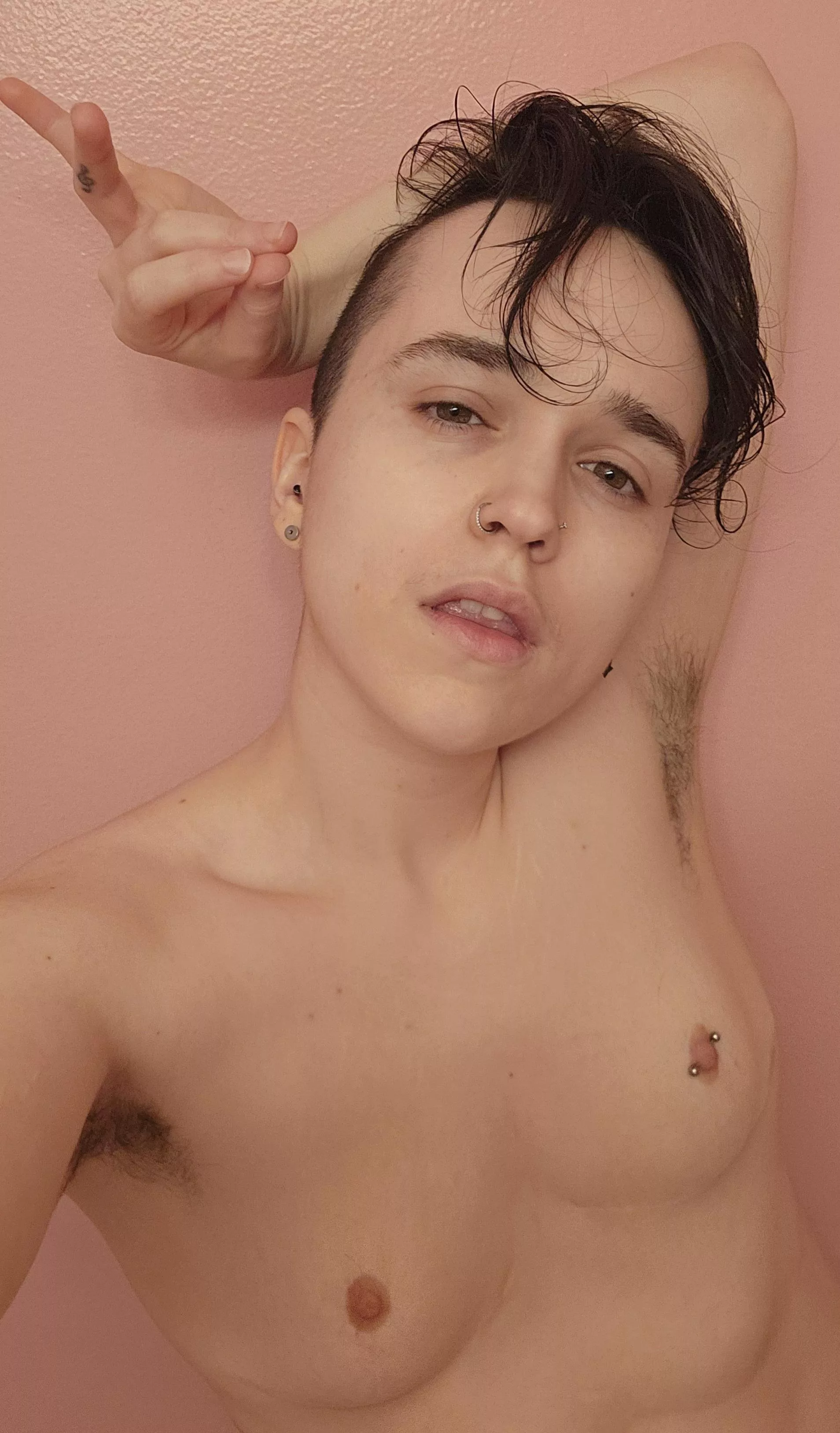 I heard nudes cheer ppl up. C'mere my sad lil one 🖤