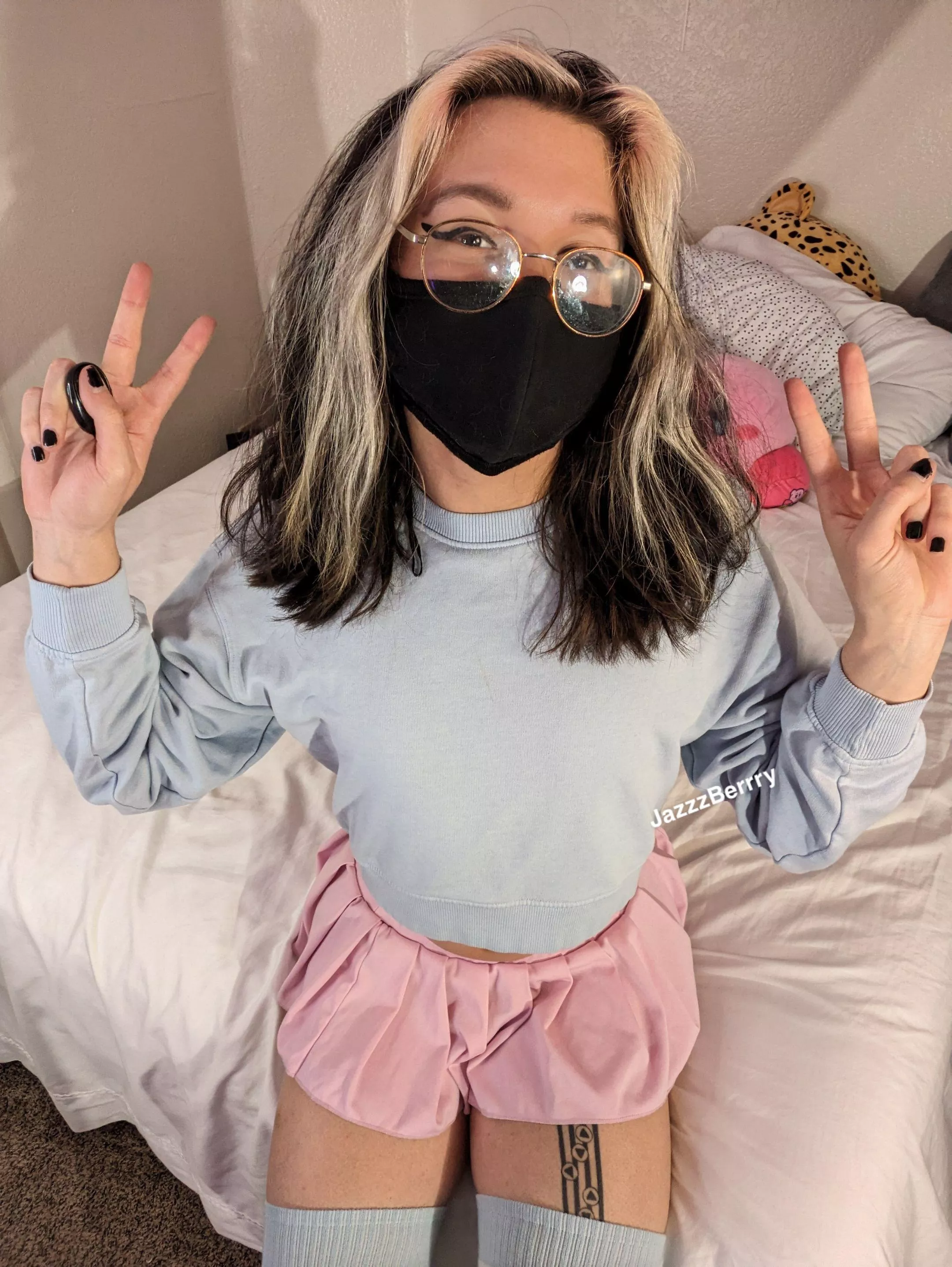 I look good in these colors