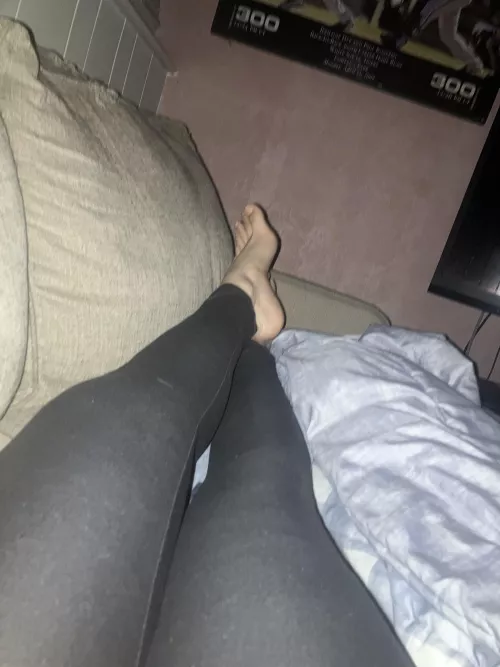 I need my feet sucked 
