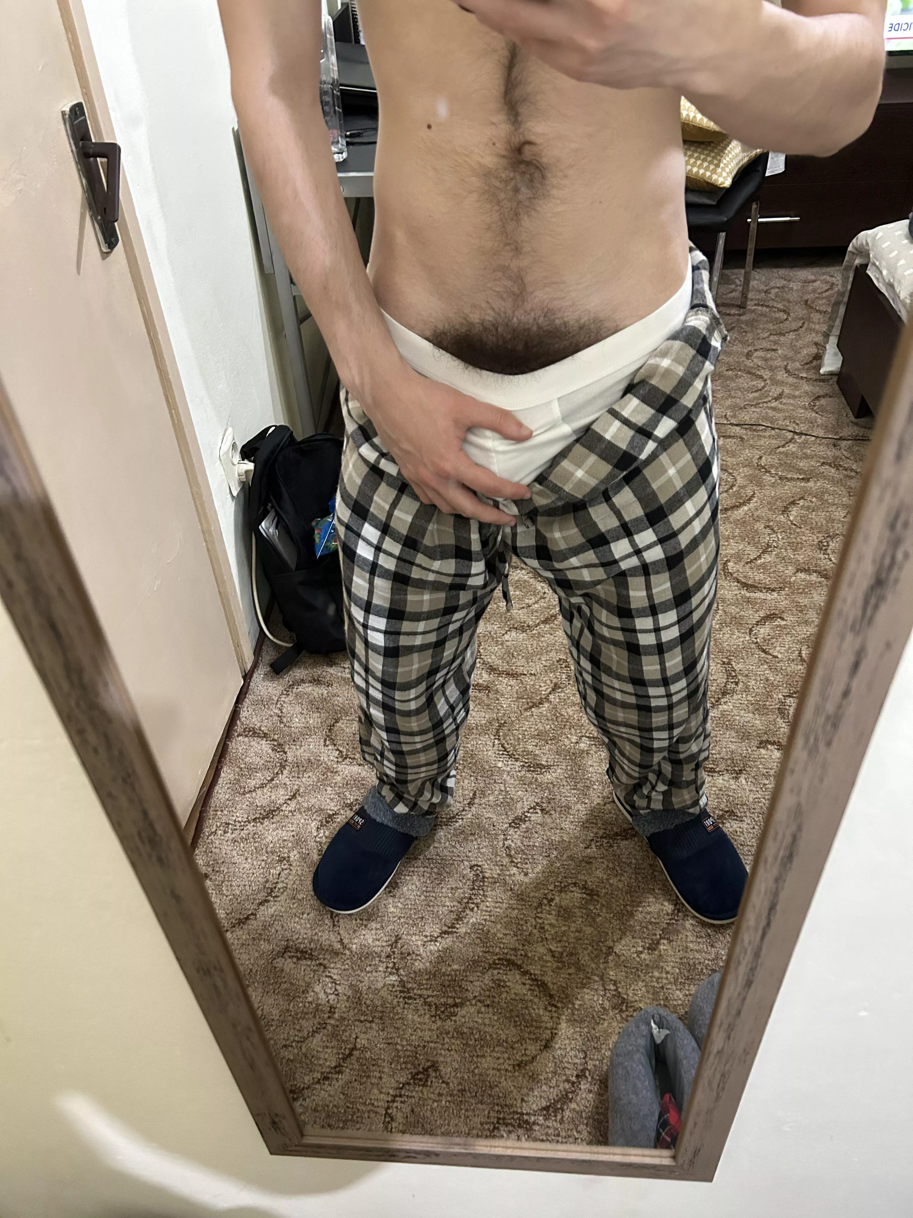 Is that to much pubes for a 19 yo?? 