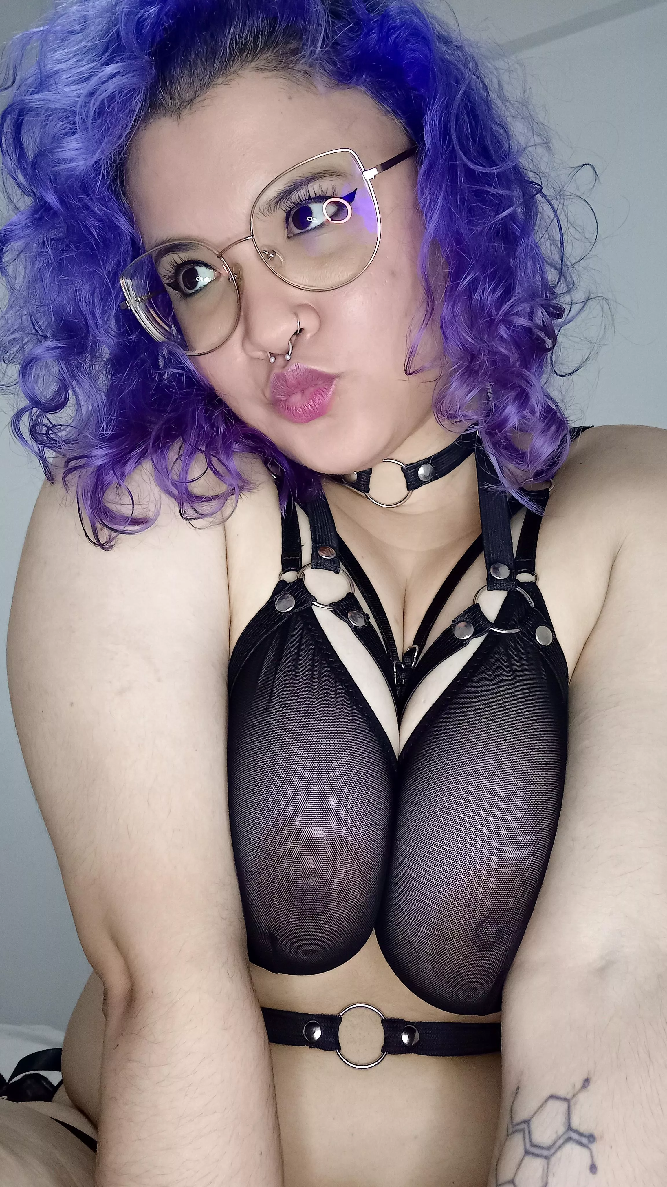 Look daddy I think it fits perfectly between them