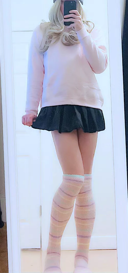 Love girly fuzzy thigh highs 💕🌈🥰