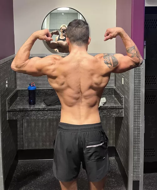 [m] Backs kinda strong