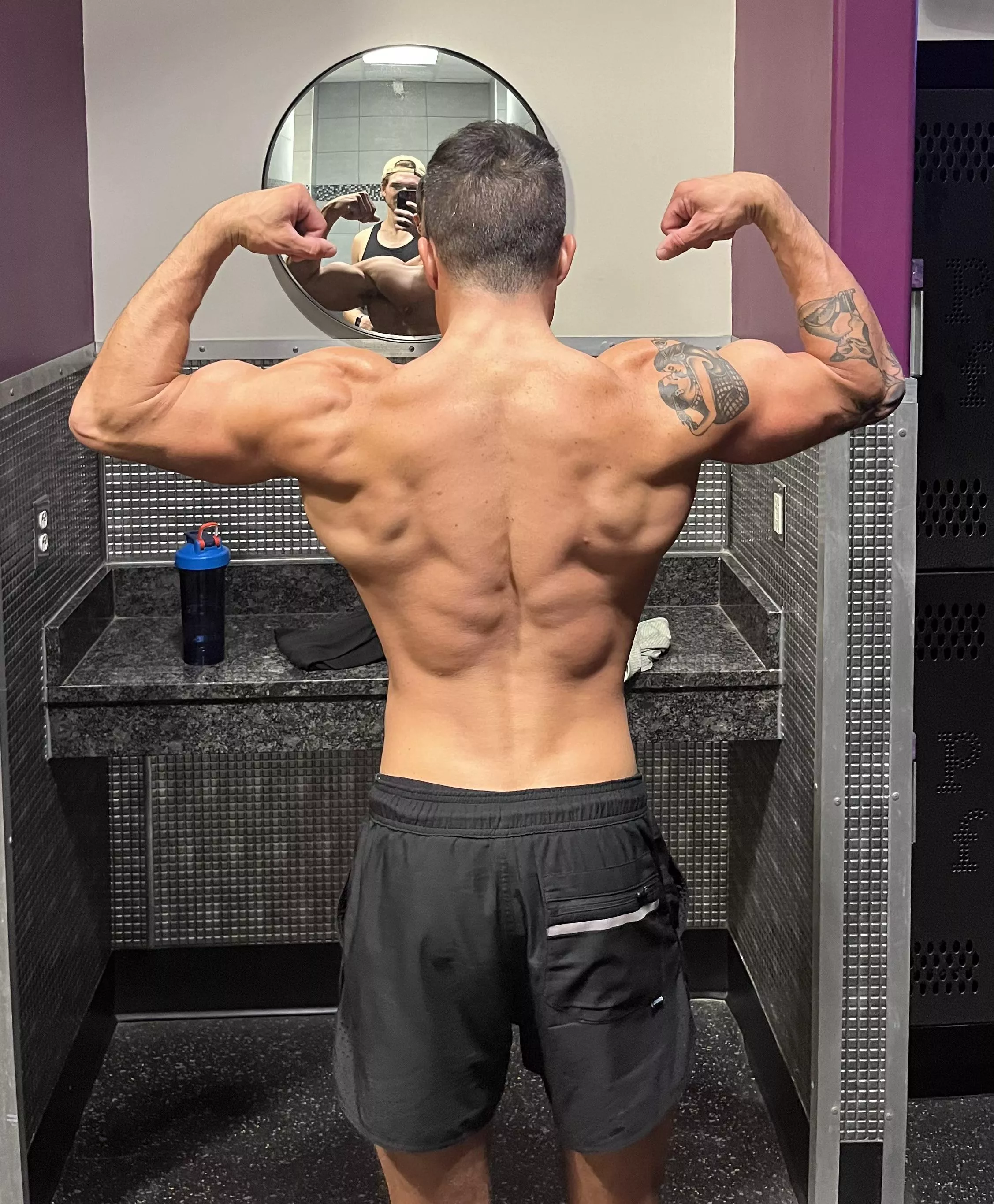 [m] Backs kinda strong