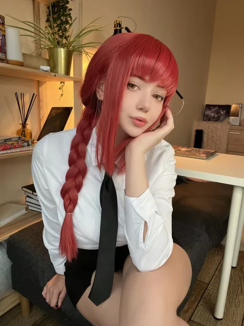 Makima cosplay by Alina Becker