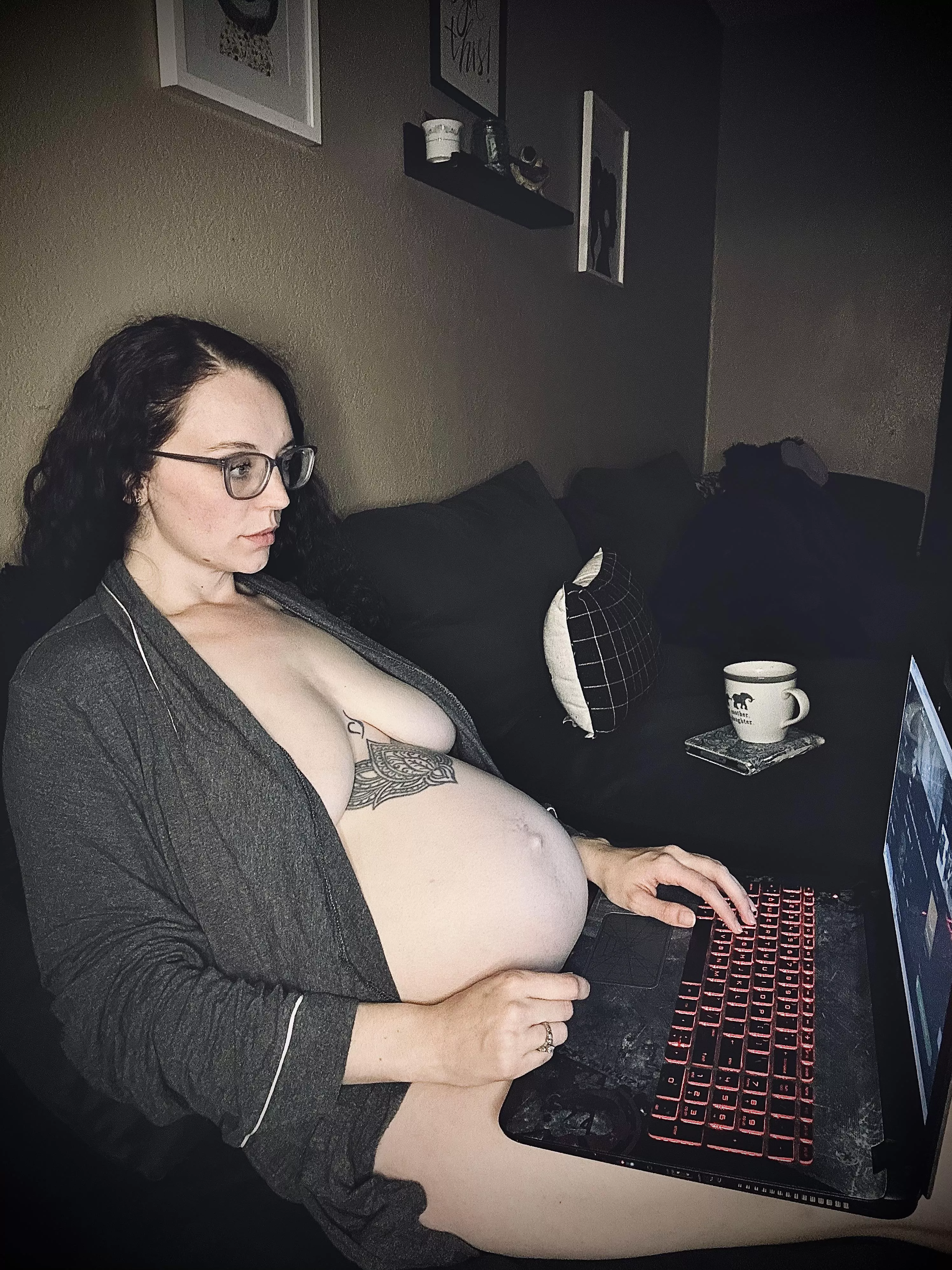 Mommy’s just trying to get done V work done