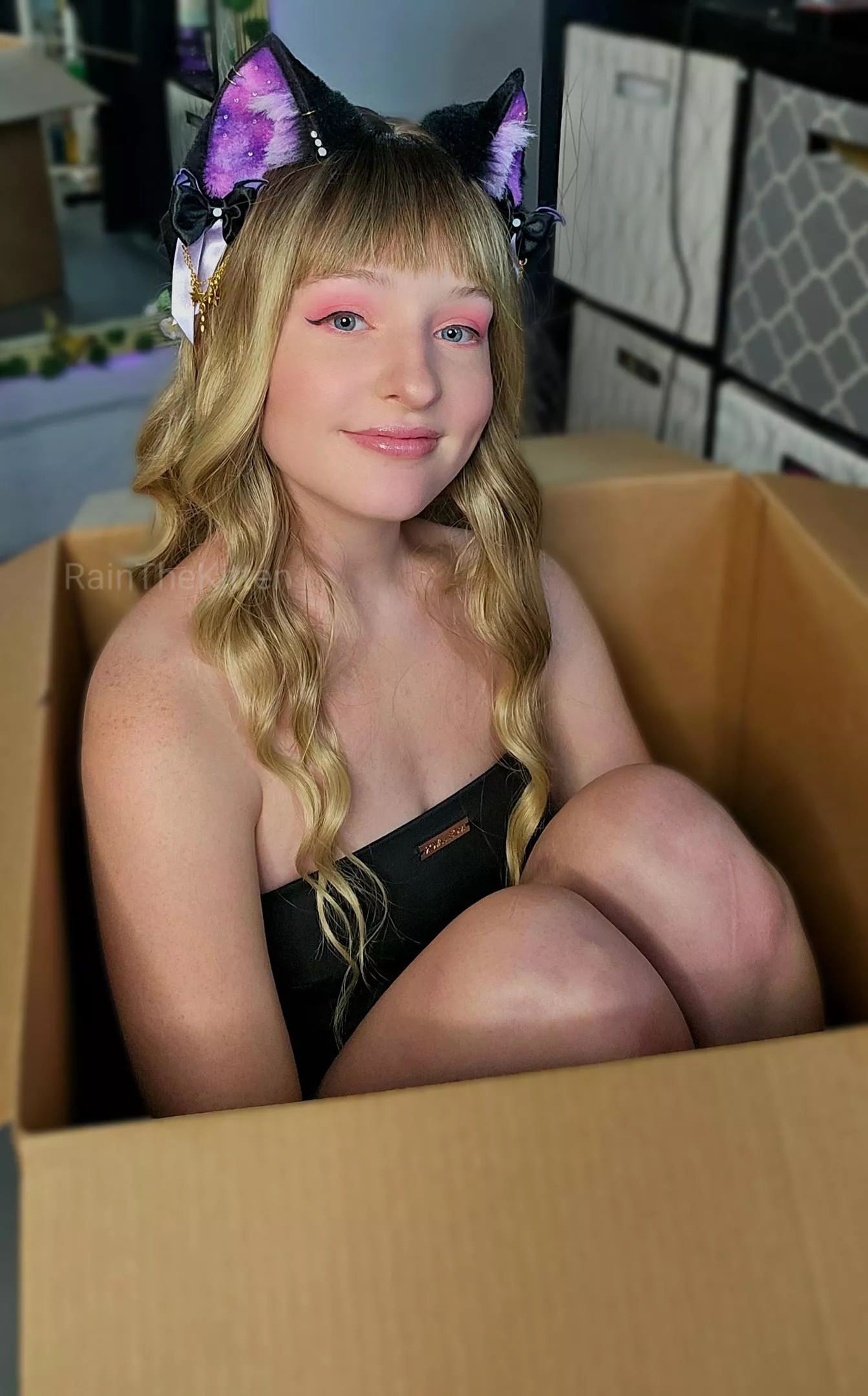 No one can take my box from me!