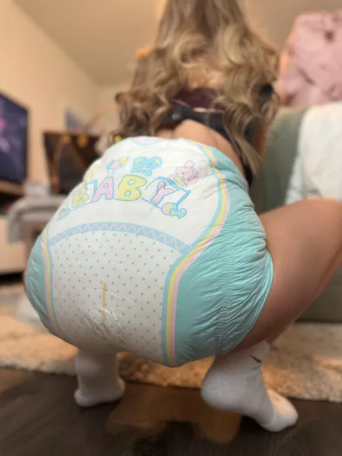 Pay no attention to the baby label, Iβm indeed a big girl ππ right? π