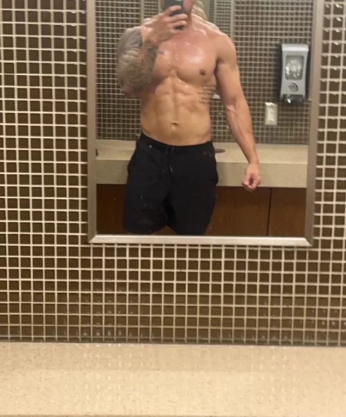Summer body coming in (m)