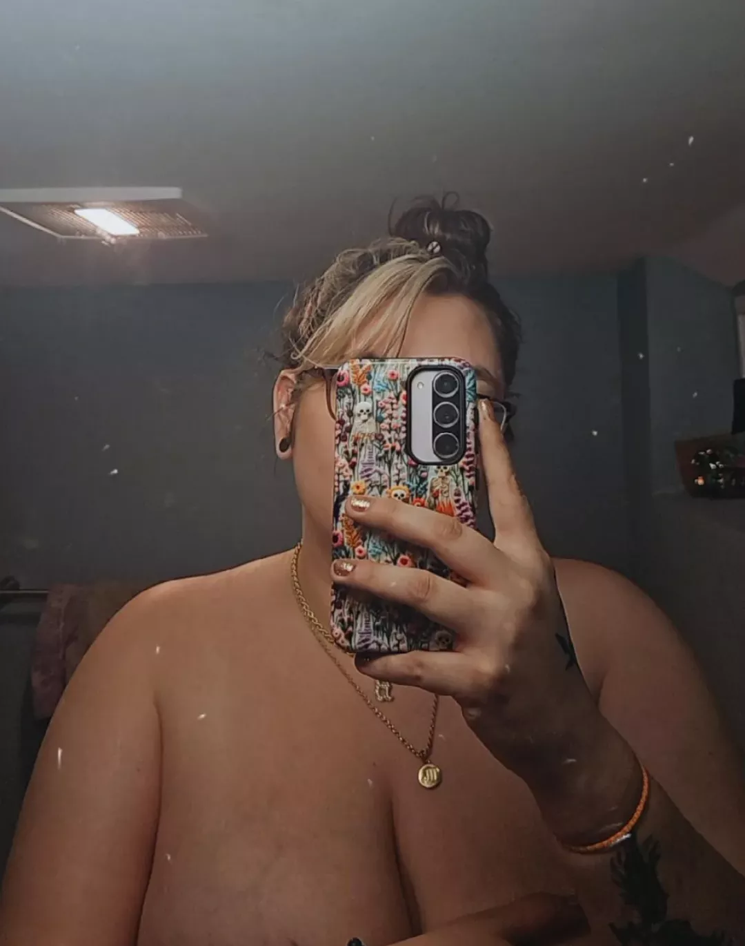 Too heavy to hold up on my own