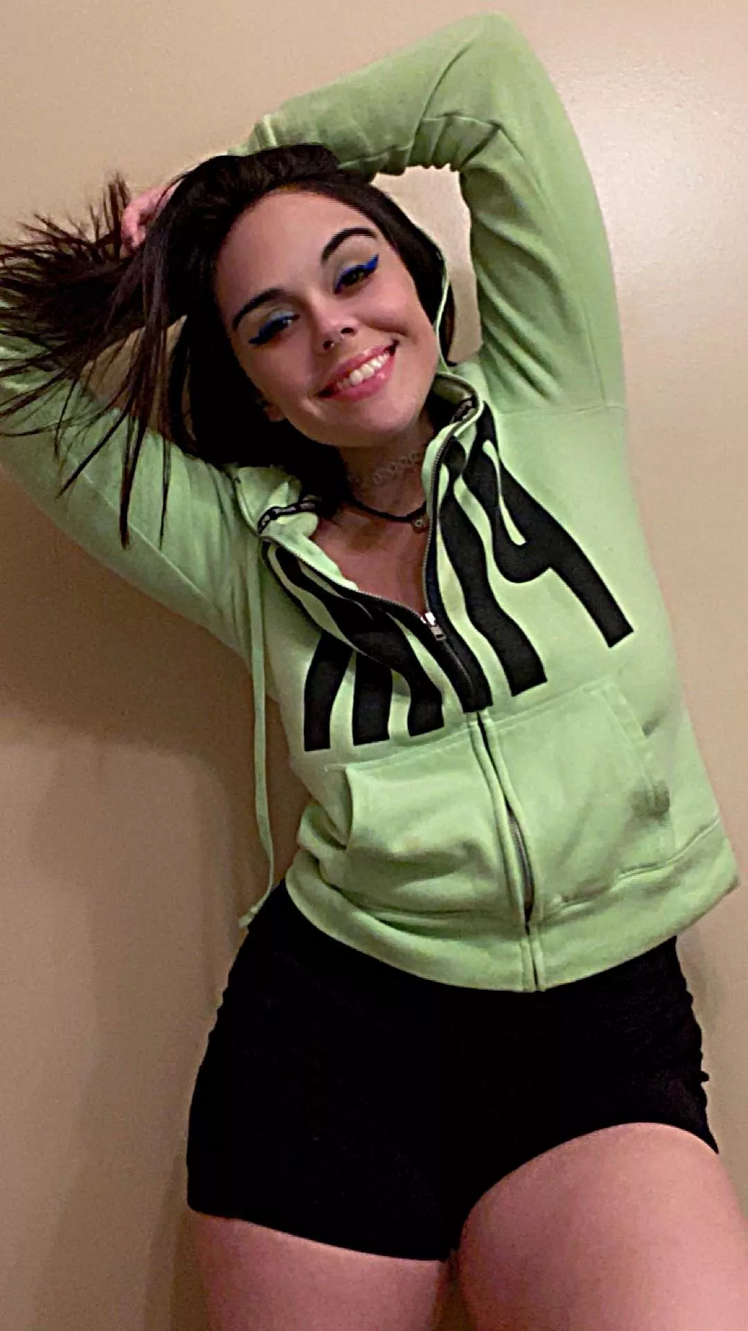 w my snaggle tooth LMAO 