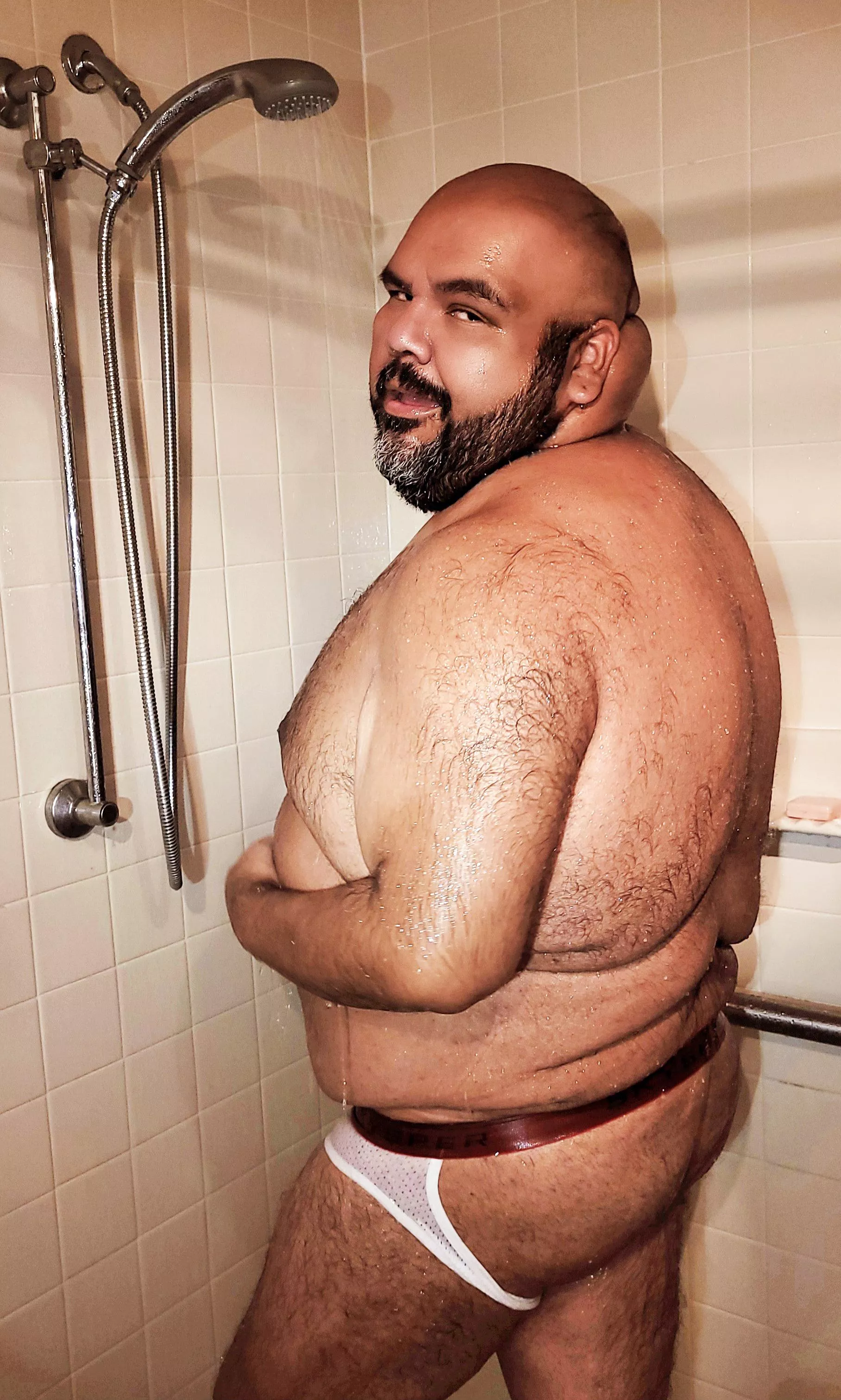 Wet Wednesday with this Daddy Bear 