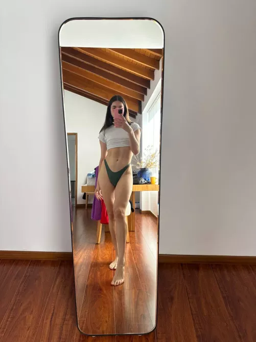 What would you do first SUCK or FCK?? 😈😈💦