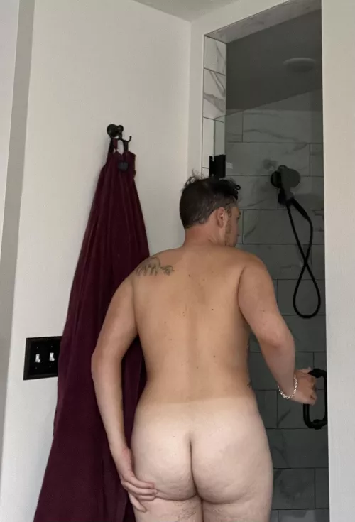 Who is coming to join? 