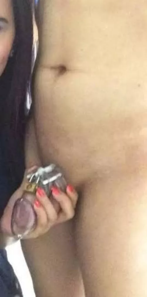 Wife shows me who's the boss 🔐