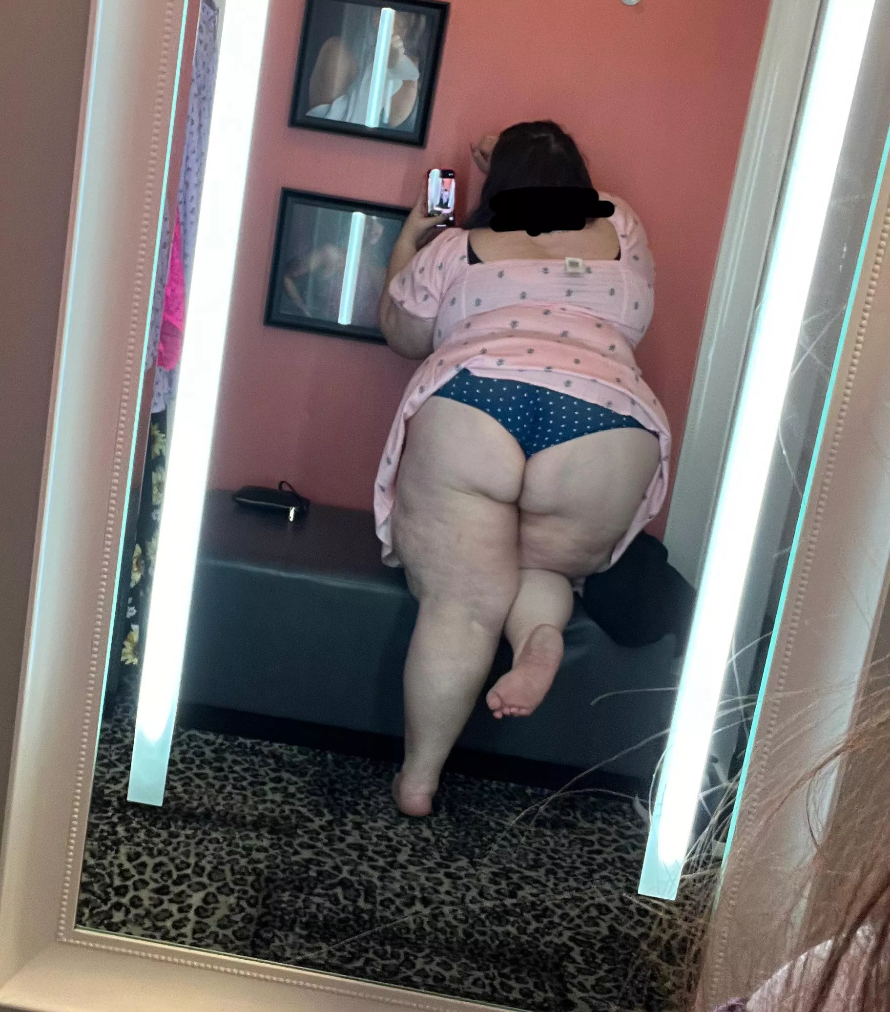 Would you join me in the fitting room?
