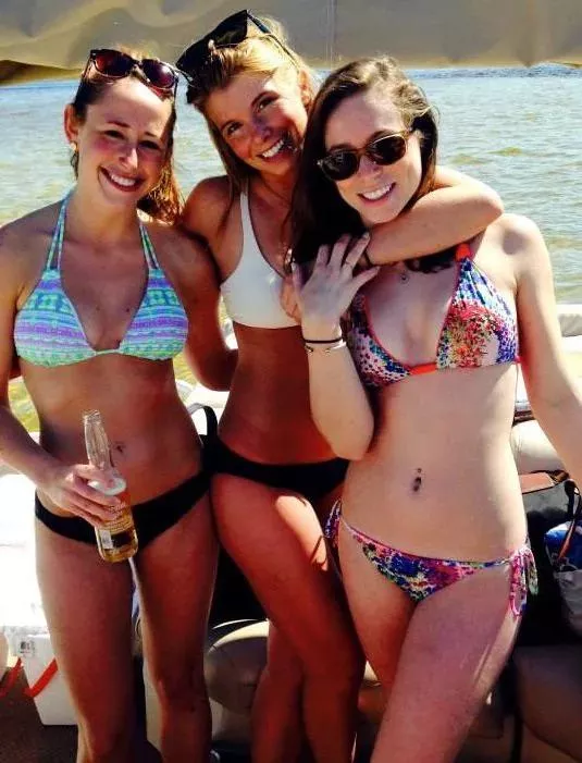 Bikini Trio