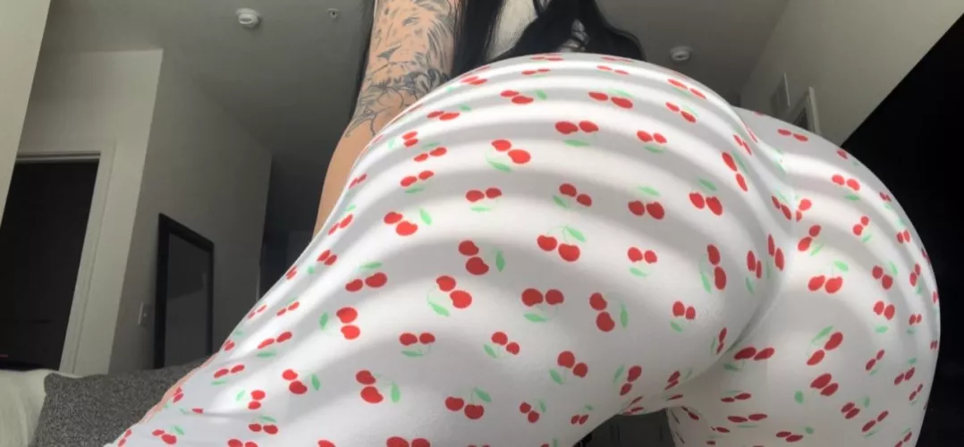 Do you like cherries? 🍒