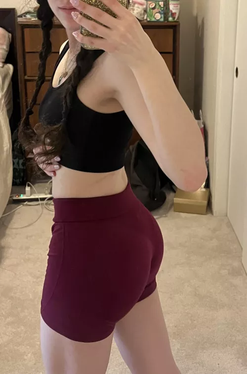 glutes and hammies day (F)