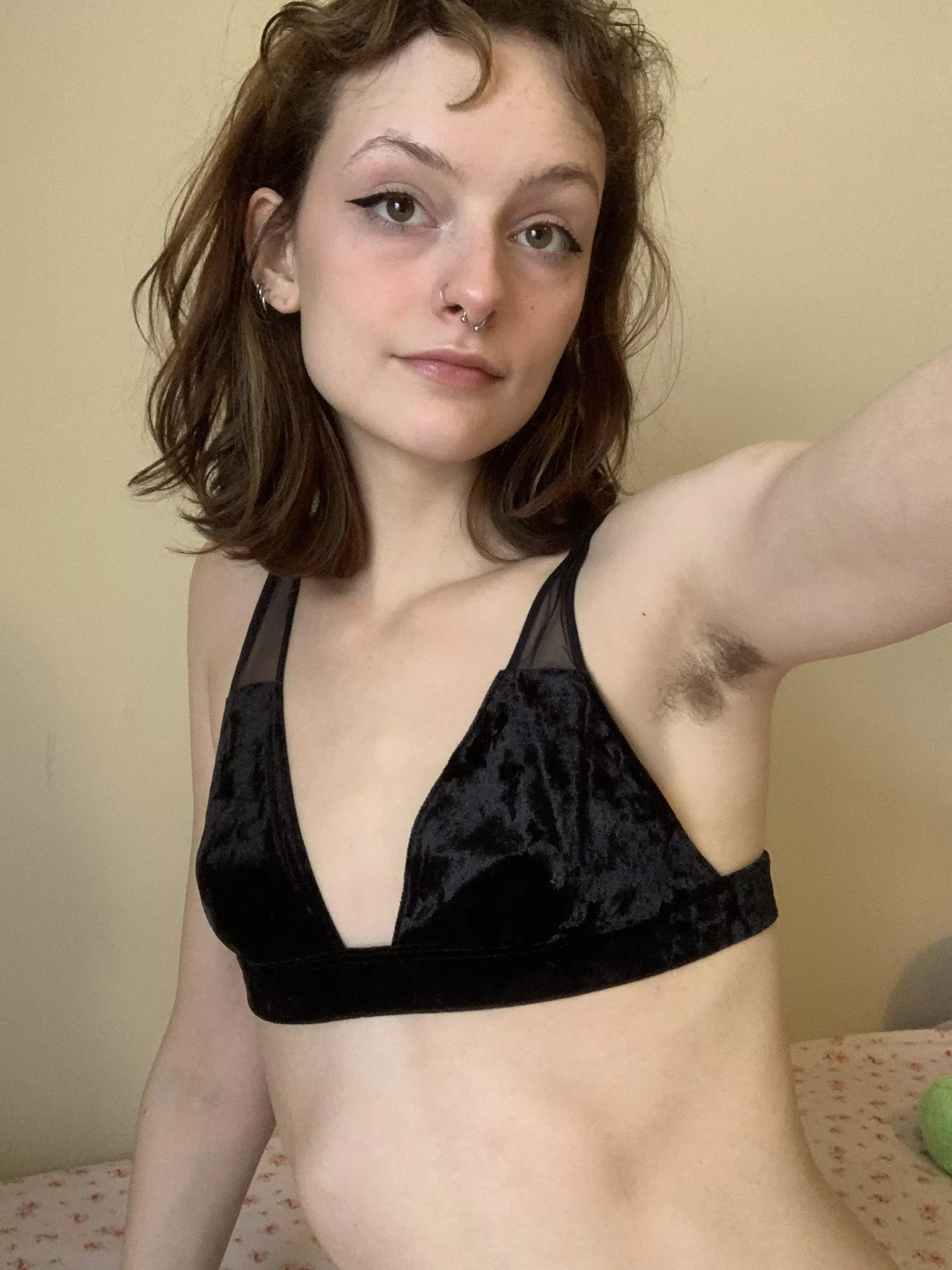 hairy girls are the hottest 