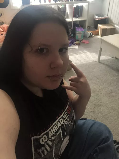 Have you ever seen a diapered metalhead chick?