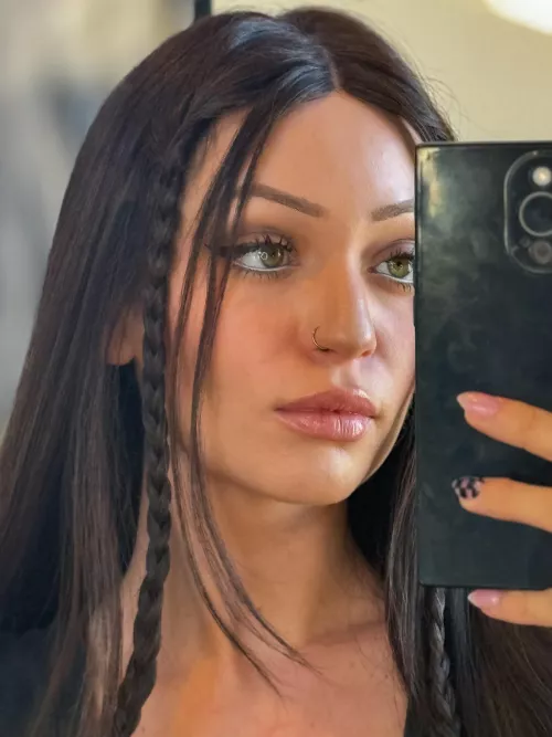 I’m a mom and this is a selfie