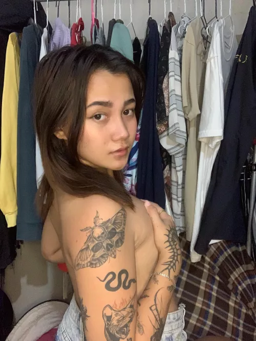 Just wanna tease you a little 😈