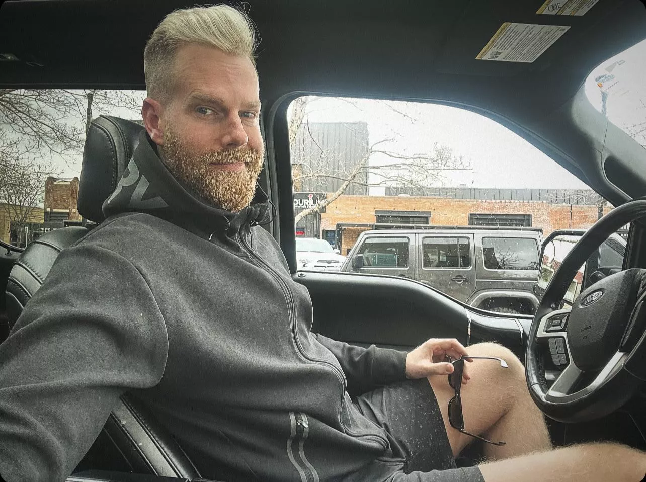 Kiss me. I’m Irish. ☘️