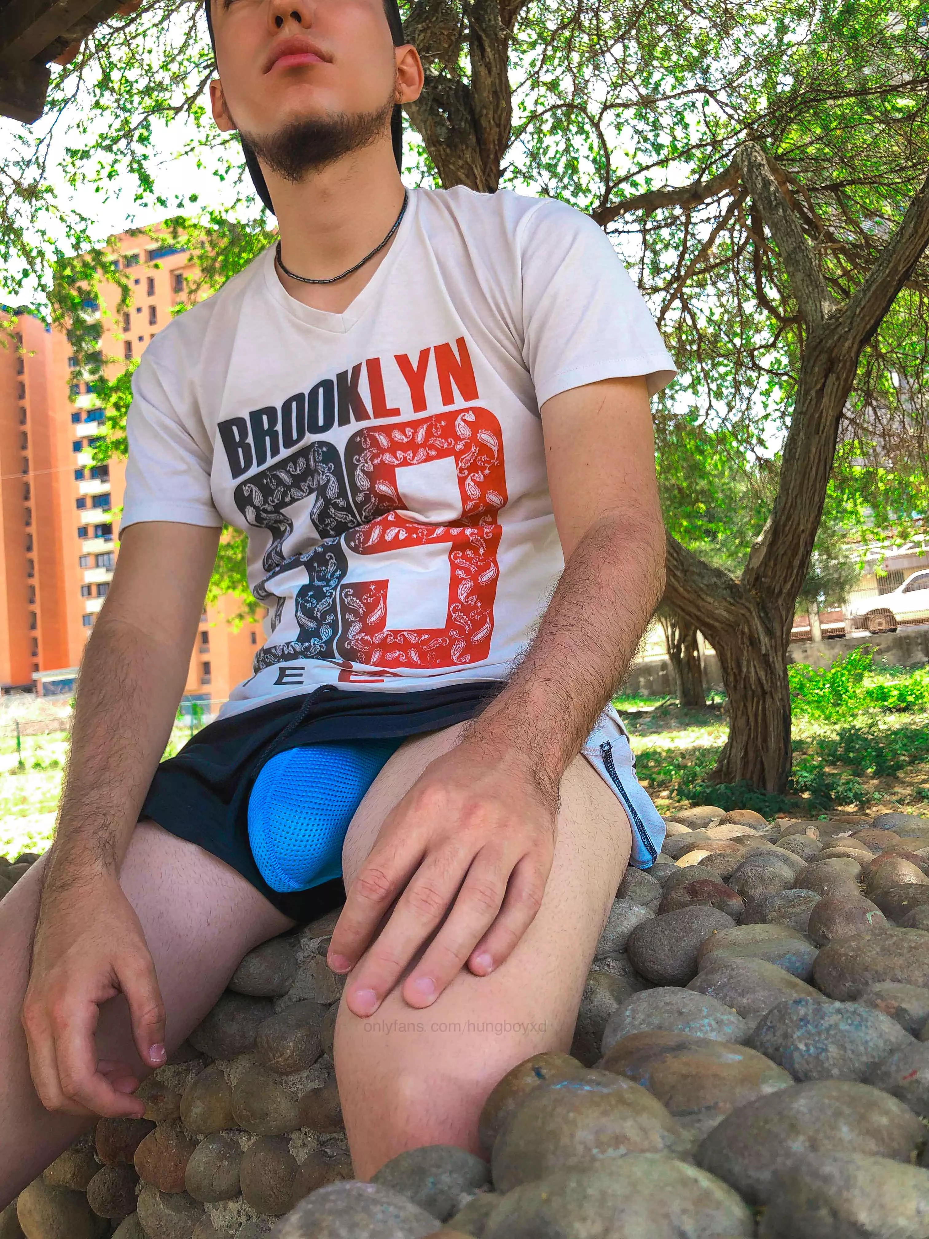 my dick was desperate to go out and take some air, so much heat beneath my legs that i was caring a big sweaty bulge, you mind taking a sniff?. age [25]