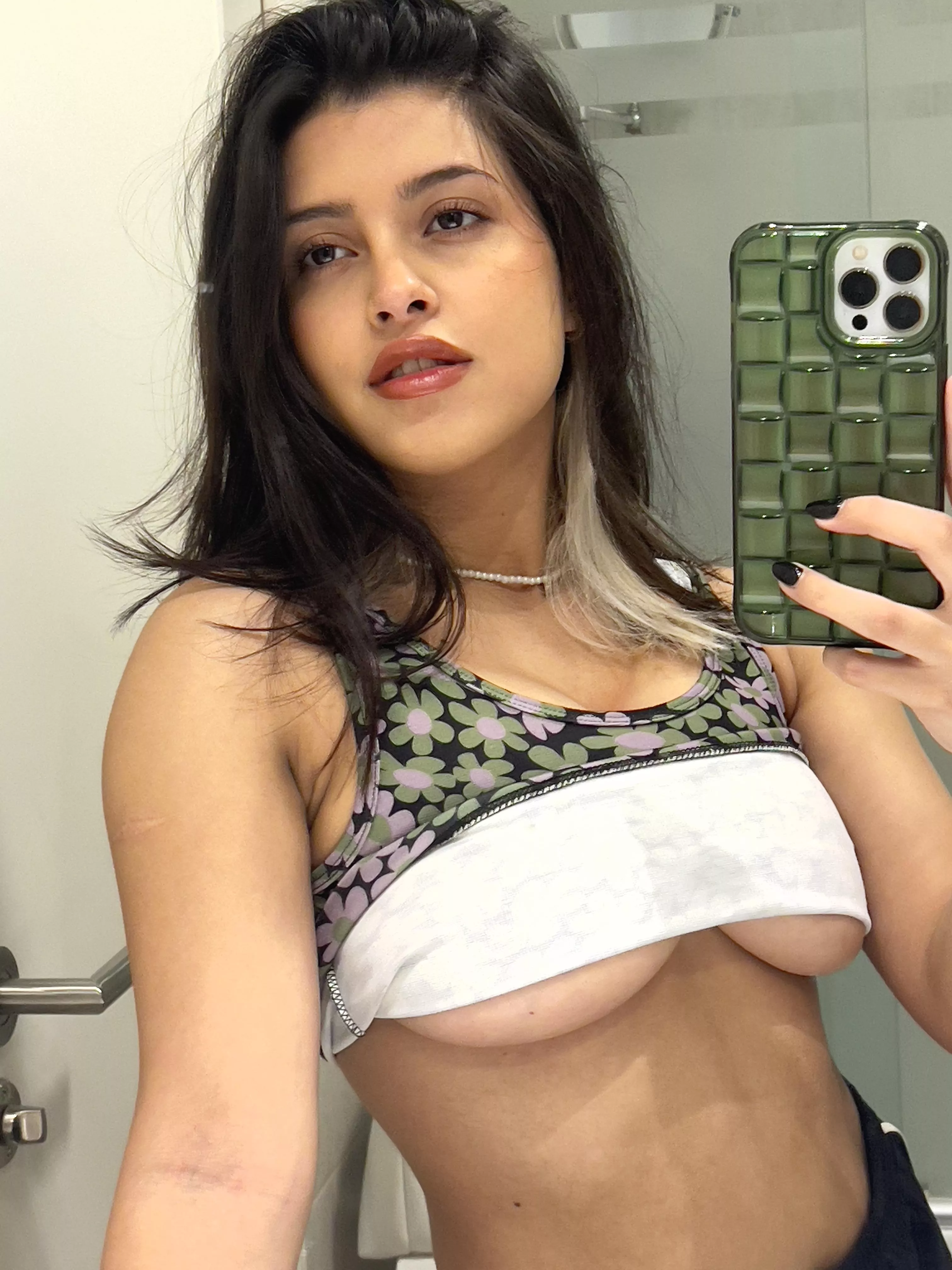 my ex didn't like when I wore my tops like this