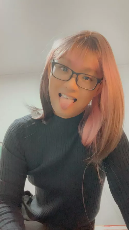 My tongue is reserved for your cock and something else 😝😝