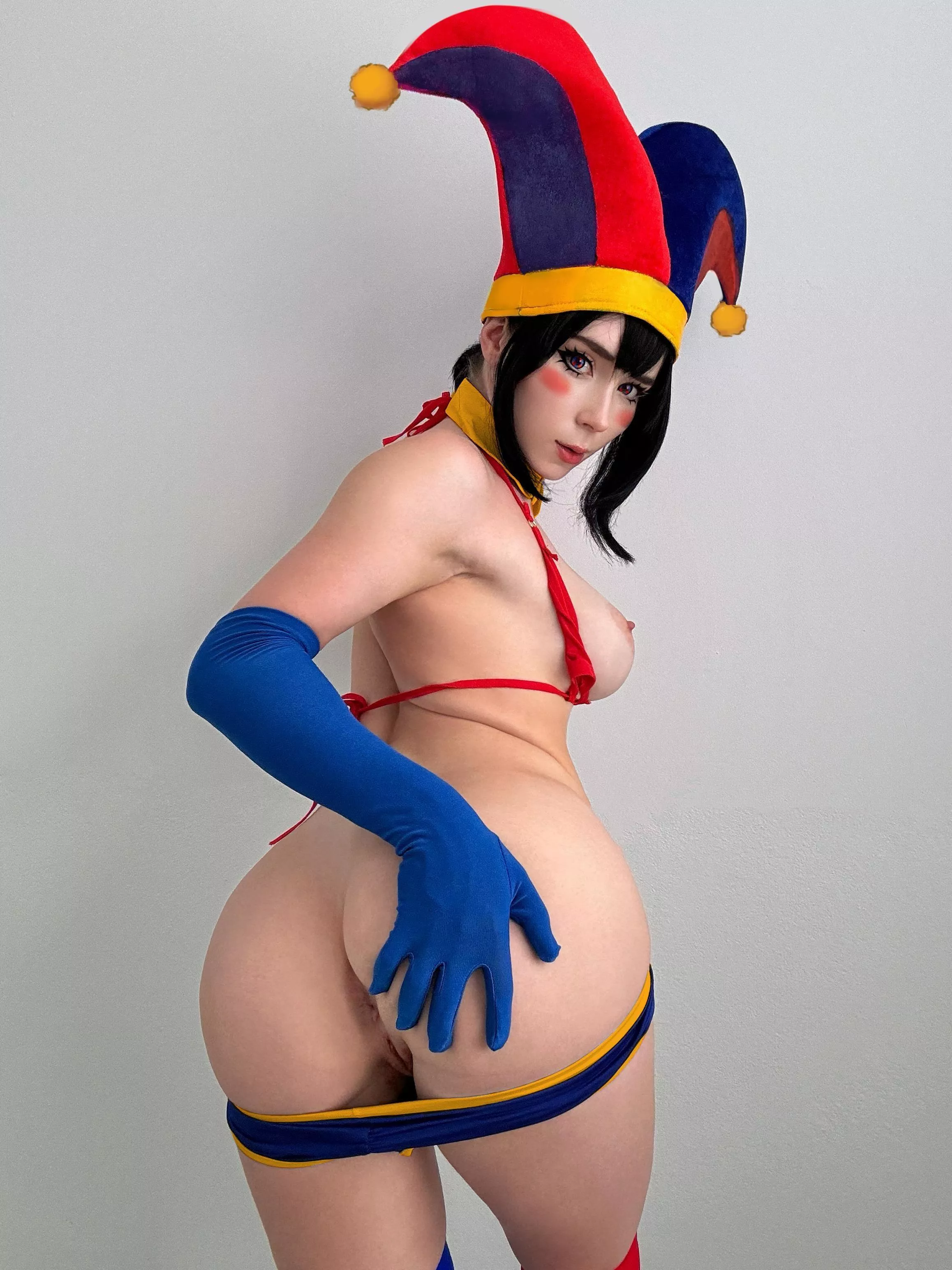 Pomni from The Amazing Digital Circus cosplay by SweetieFox