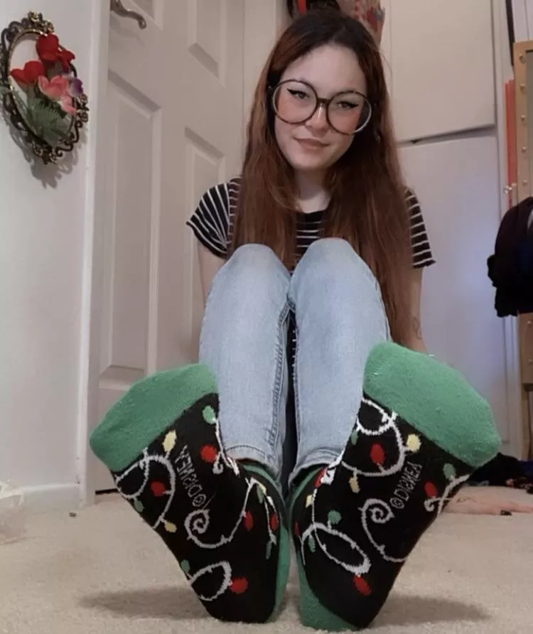 [selling] Dirty enough for you?~Selling pantys/socks/bras/vials/digital