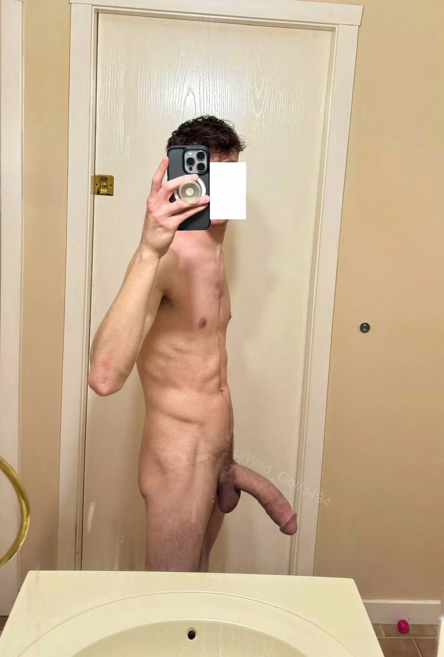 skinny body, thick cock 😈 (22M)