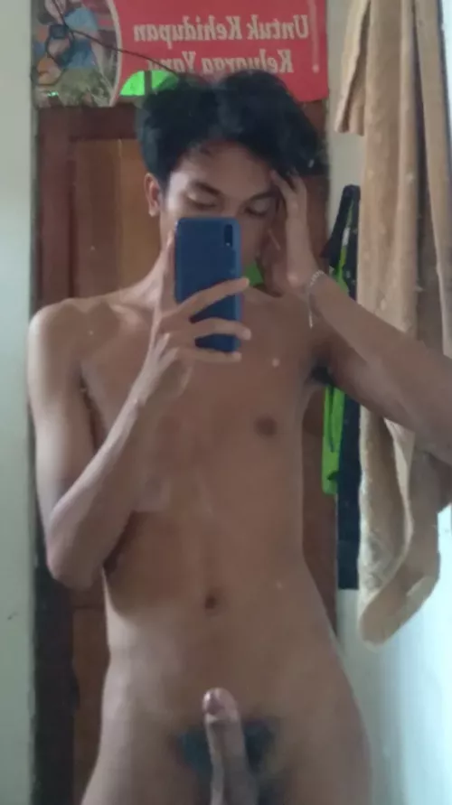 so you guys likes twink like me?
