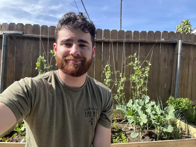 Spent 300 dollars to grow .50 cents if peas